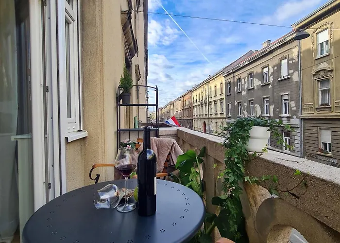 Madea Apartman