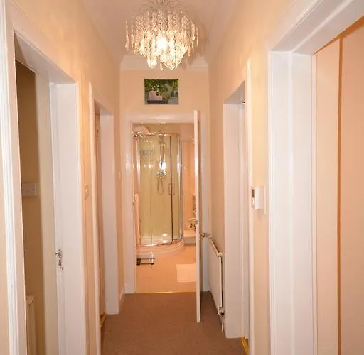 Wallace Apartment