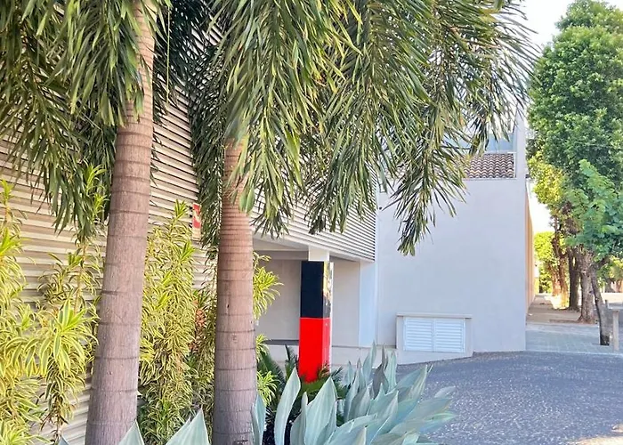 Loft alto padrão, último andar Uptown c/ garagem