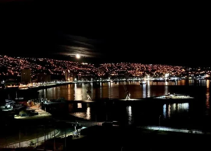 Hom I Valparaiso I Vista Al Mar I Wifi I Playa