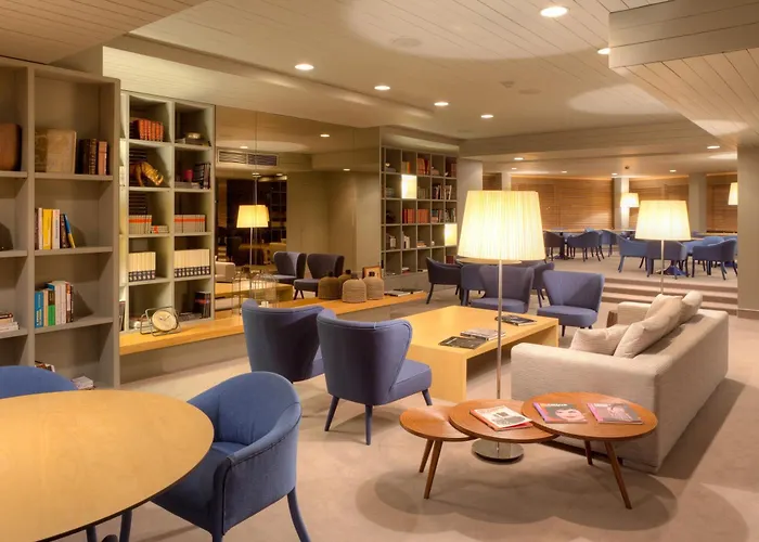 Hotel Dom Henrique - Downtown
