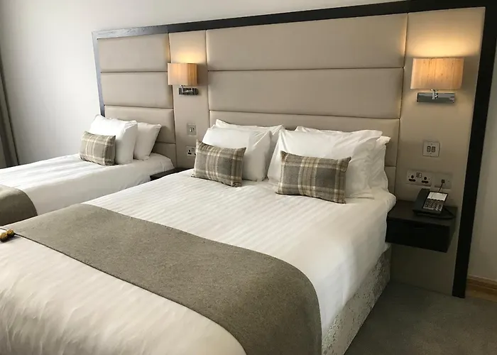 Menlo Park Hotel