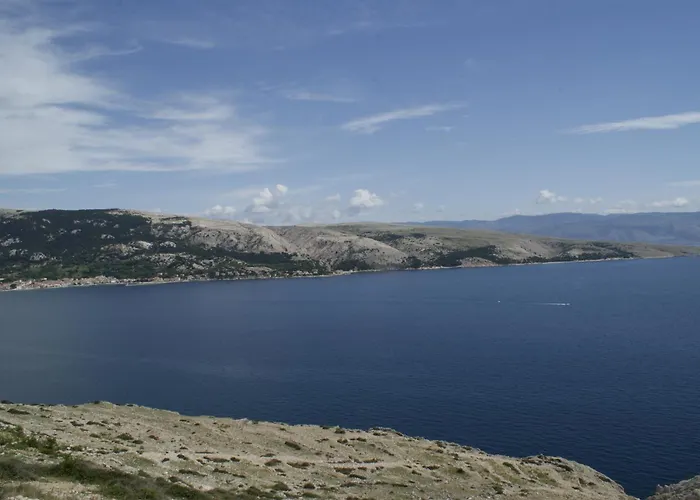 Vis A Vis Apartments