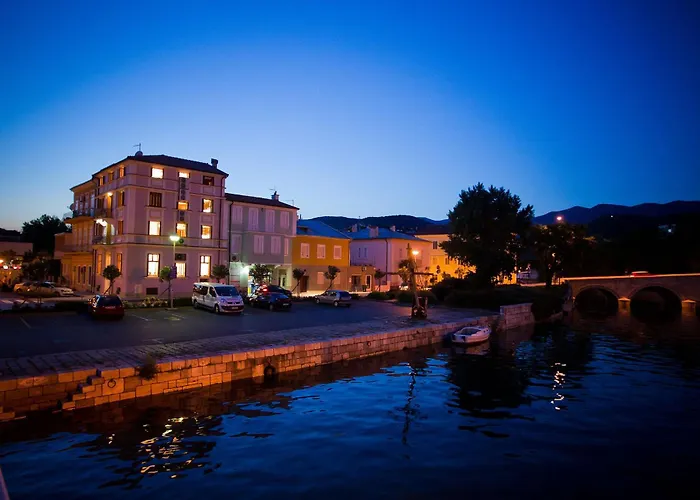 Apartments Villa Castello