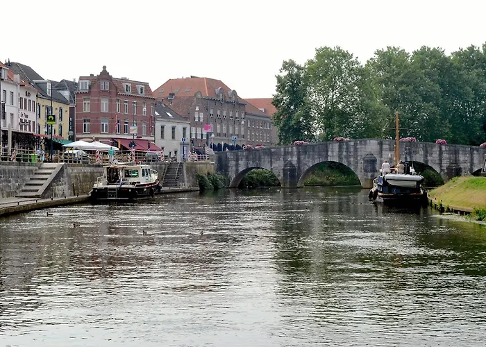Hotel En Grand Cafe De Pauw