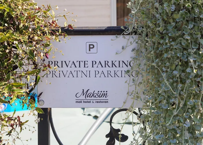 Hotel Maksim