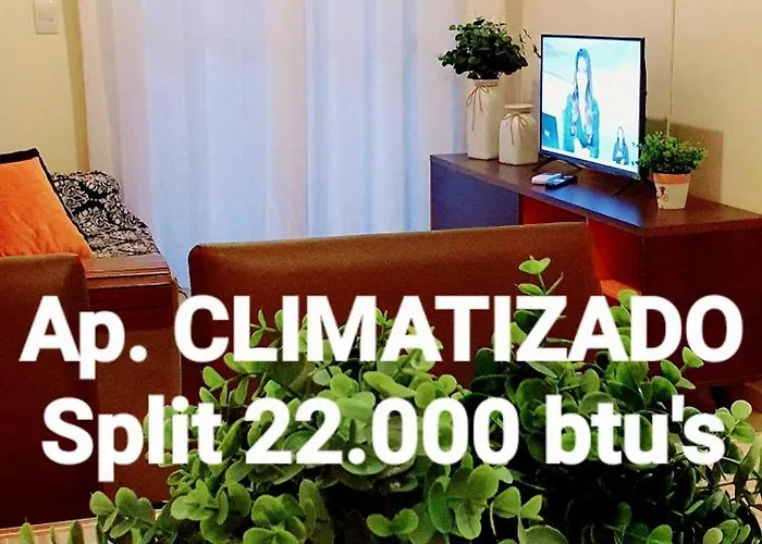Apartamento TOP - MELHOR CUSTO-BENEFÍCIO de CRICIÚMA - Tudo NOVO - Cozinha completa - Ar condicionado - Cama Box - WiFI - Smart TV - YouTube e Apss - Garagem - Portaria 24h - Lugar sossegado e arborizado - Acomoda 4 adultos 1 criança
