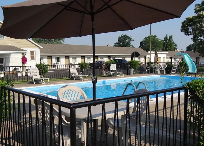 Falcon Inn
