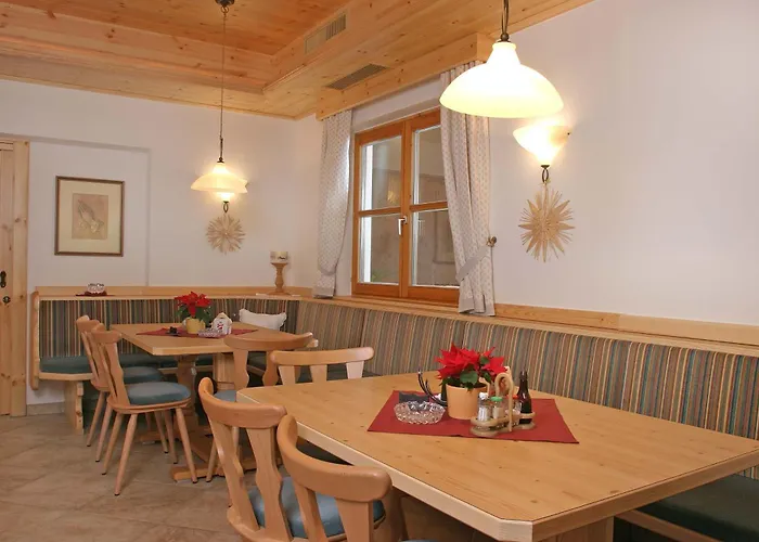 Jugend- und Familienhotel Venedigerhof