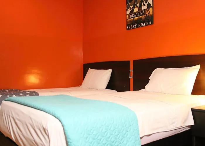 Hotel Venture