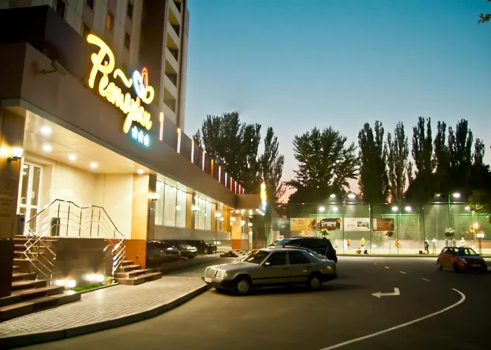 Druzhba Hotel