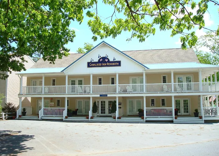 Canalside Inn