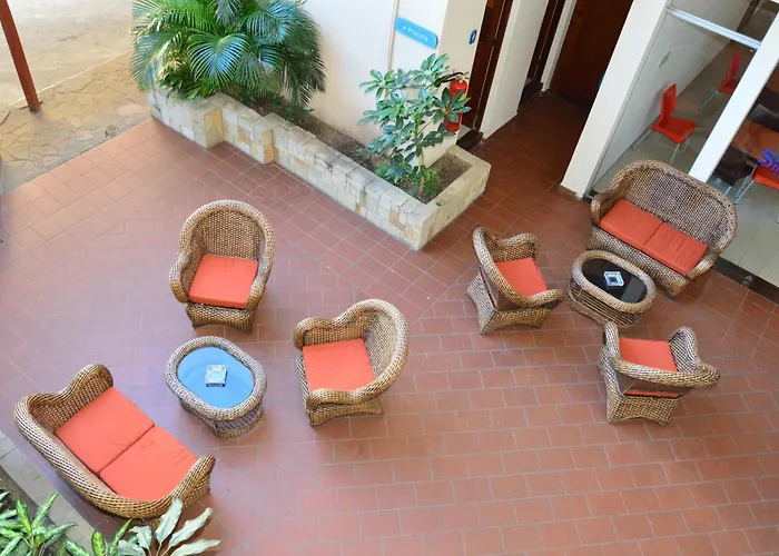 La Siesta Hotel