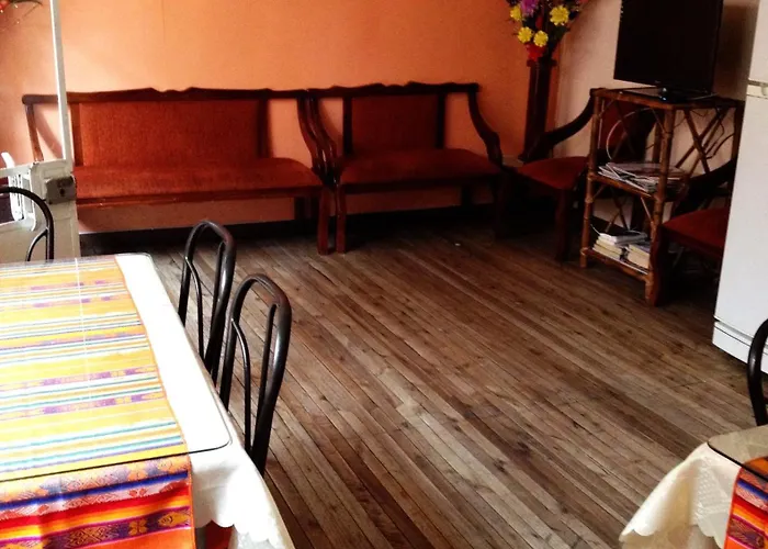 Hostal Yumbo Imperial Quito