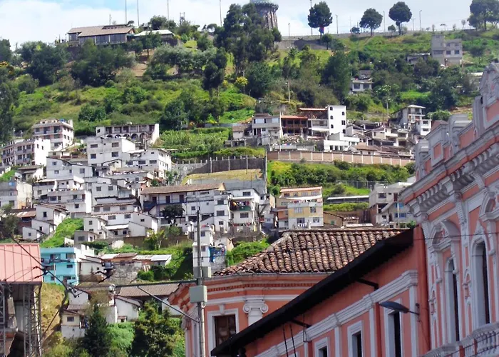 Hostal Yumbo Imperial Quito