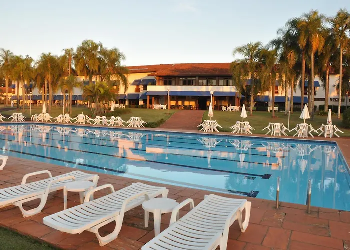 Hotel Península