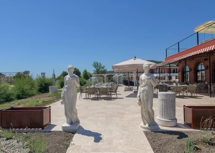 Eco Therma Village