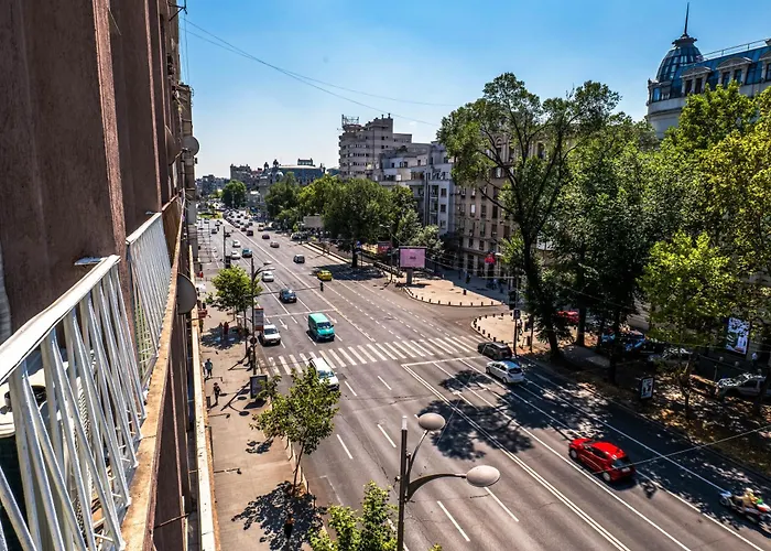 Sunrise Apartments City Center