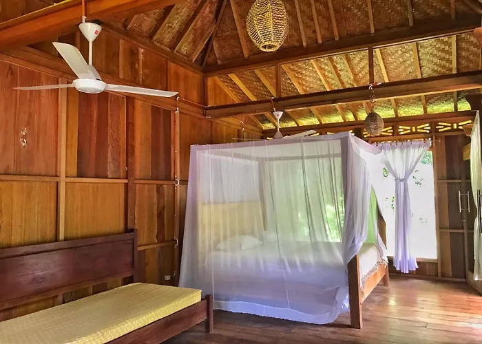 Rambai Tree Jungle Lodges - Family Friendly