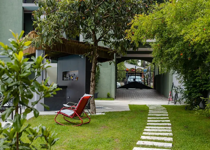 Kobuleti Garden Inn
