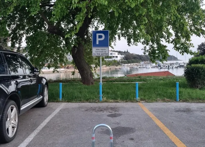 Pjescana Uvala Sea View Apartment