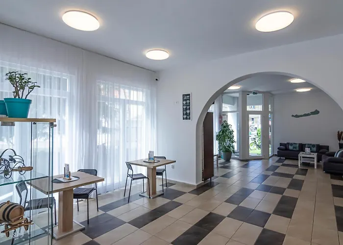 Hotel Bacchus