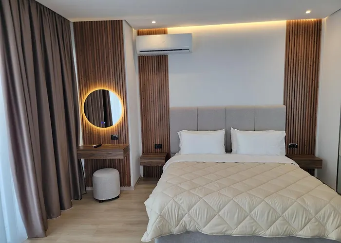 Hotel Enkelana