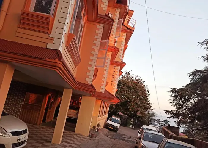 Hotel King Palace - Nature-Valley-Luxury-Room - Prime Location With Parking Facilities