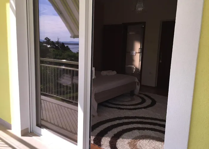 Apartments & Rooms Marina