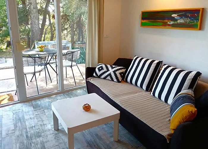 Maramare Apartments