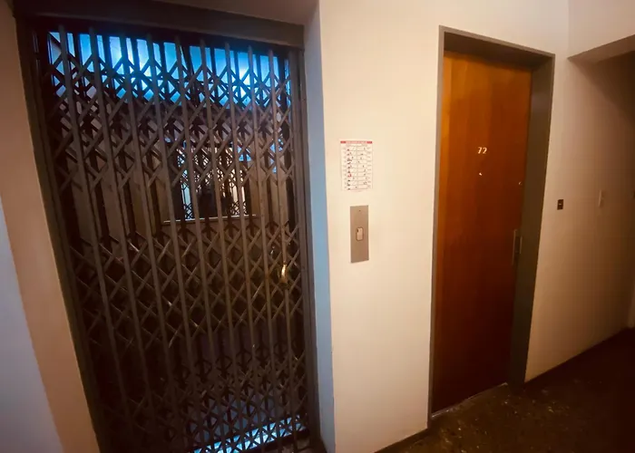 TU CASA EN ESPAÑA Y PEATONAL - COCHERA PRIVADA INCLUIDA - Microcentro