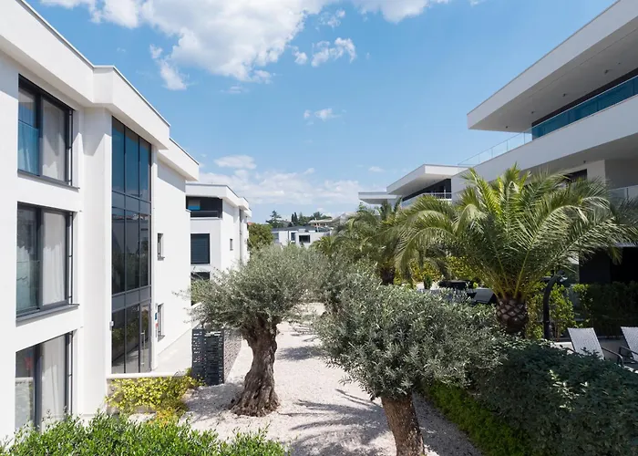 Hadrie Luxury Resort And Villas Azimut