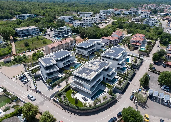 Hadrie Luxury Resort And Villas Azimut