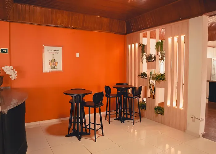 Avenida Center Hotel