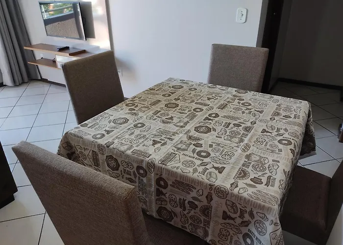 Apartamento com mobília nova 302