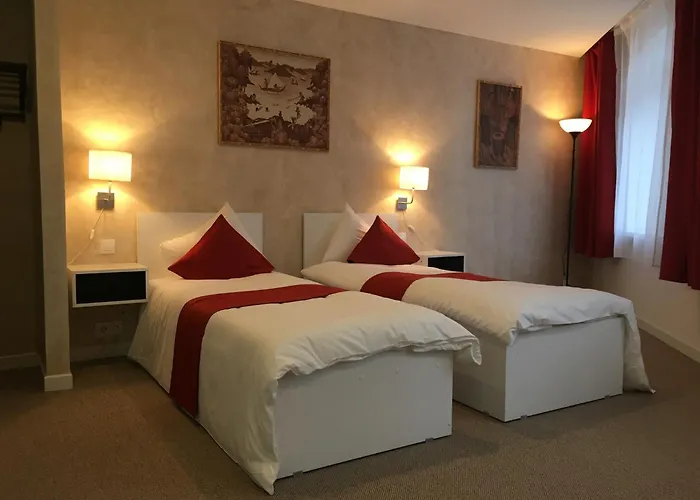 Csiki Hotel