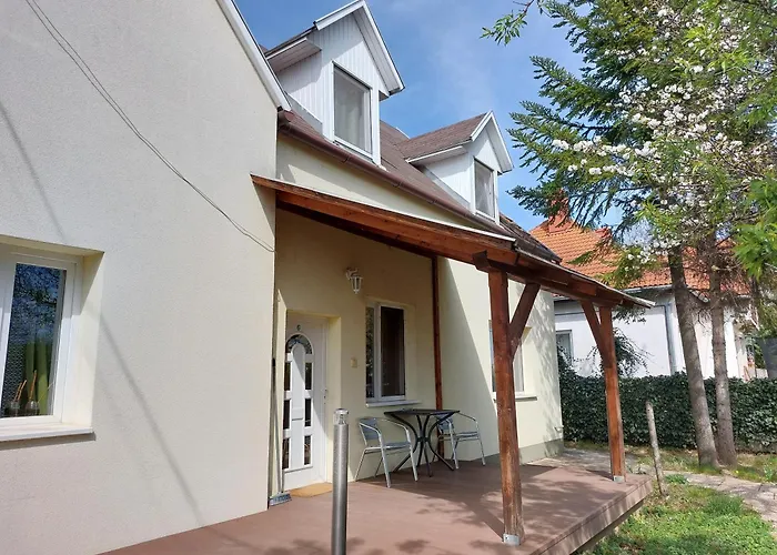 Bridgehaus