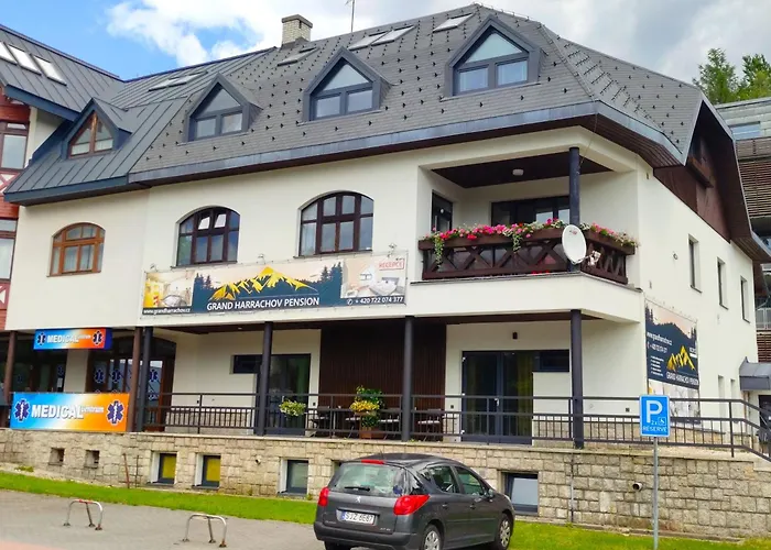 Grand Harrachov Pension V Centru