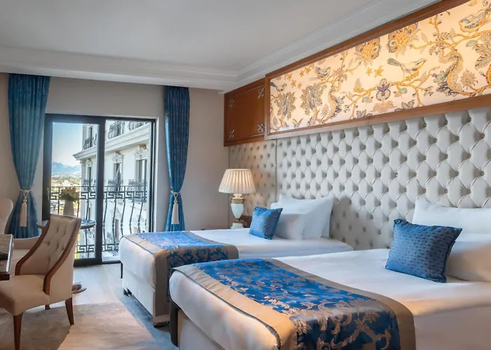 Lords Palace Hotel Spa Casino