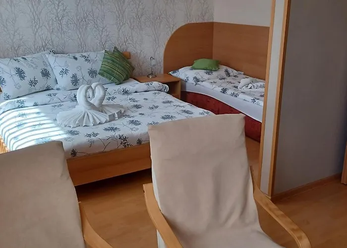 Hotel Baník Handlová