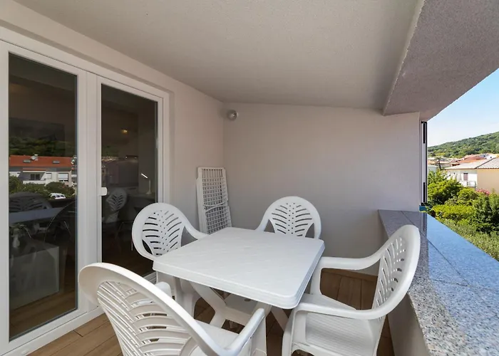 Apartments Crnekovic IX