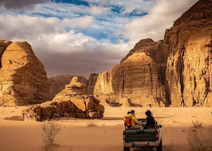 Wadi Rum Under Stars