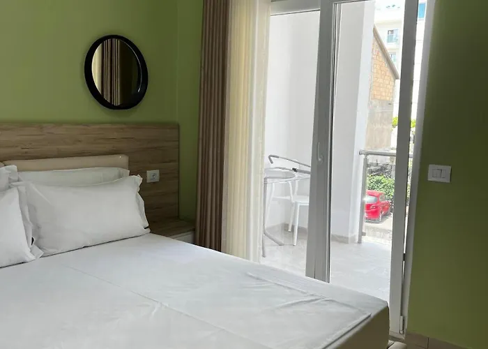 Helena Hotel