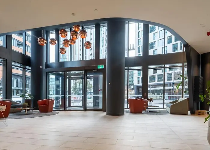 Wyndel Apartments One Bedroom Mel883Col1104N