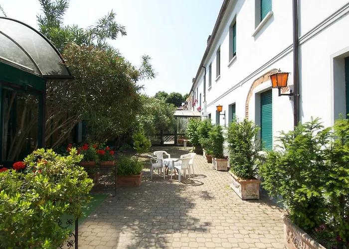 Hotel Bed&Breakfast Il Granaio Mantova Porto Mantovano