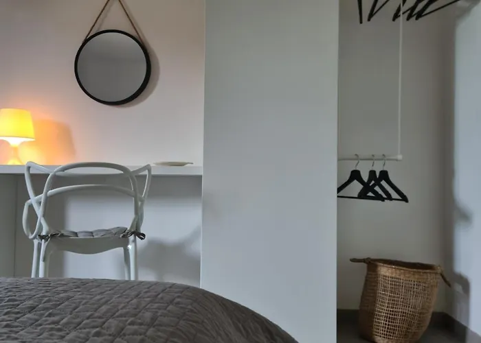 Zara Apartment