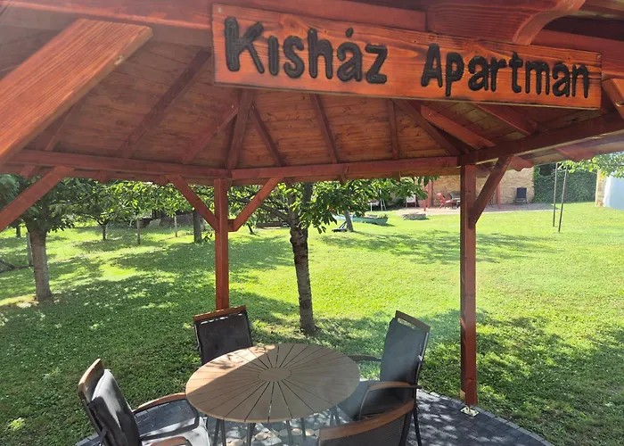 Sarreti Apartmanhaz