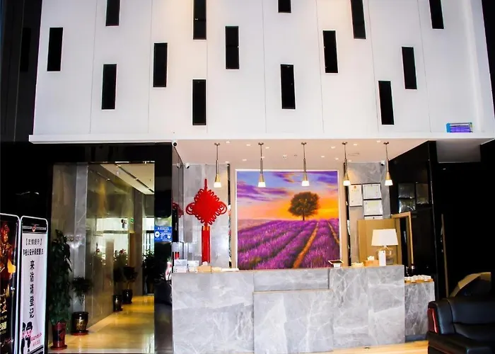 Lavande Hotels-Lasa Railway Station