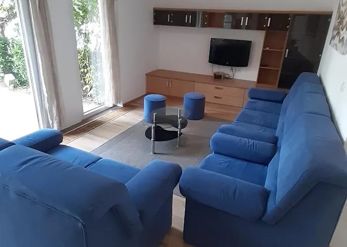 Mary Apartmanhaz Heviz
