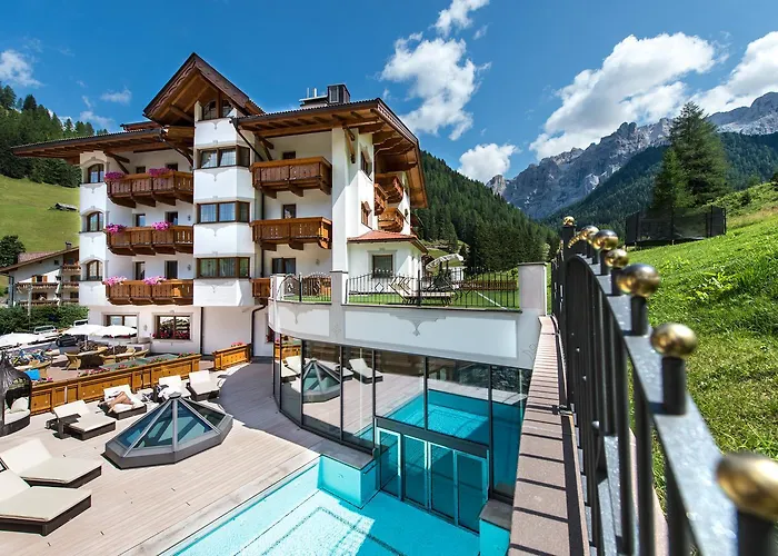 Savoy Dolomites Luxury & Spa Hotel Sëlva